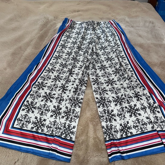 Zara Scarf Print Black and White Wide Leg Palazzo Pants L - Picture 2 of 5
